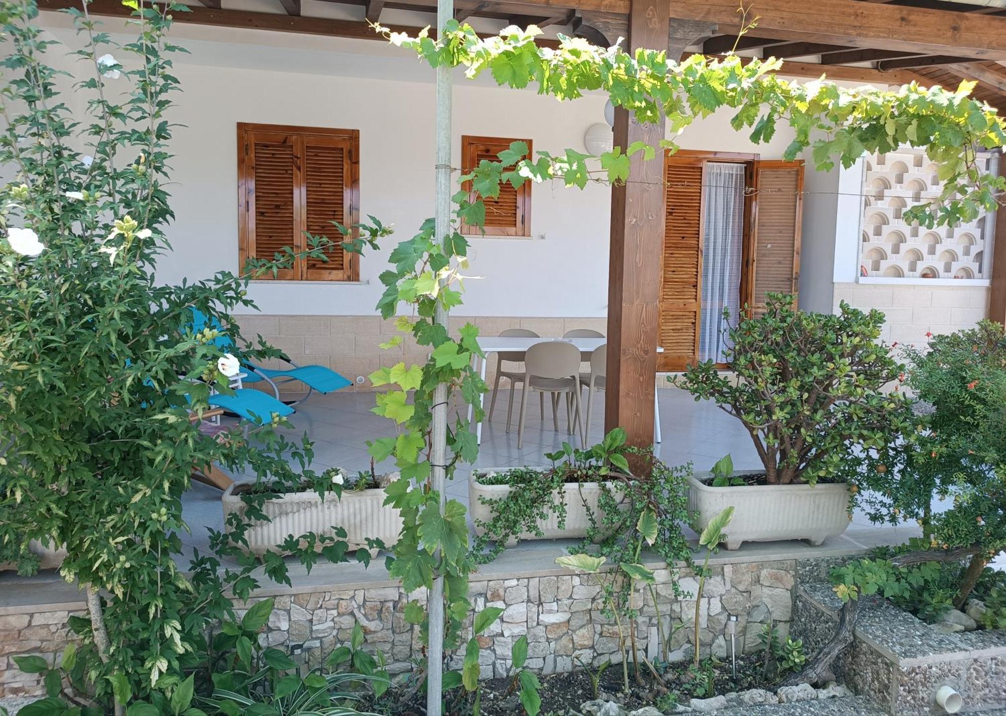 Il Giardino Di Sofia Charm And Comfort Apartment Torre dell'Orso Dış mekan fotoğraf
